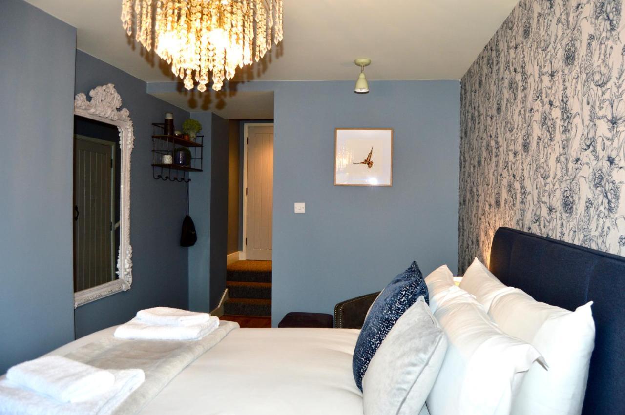 The Nest Hotel & Restaurant Petersfield Esterno foto