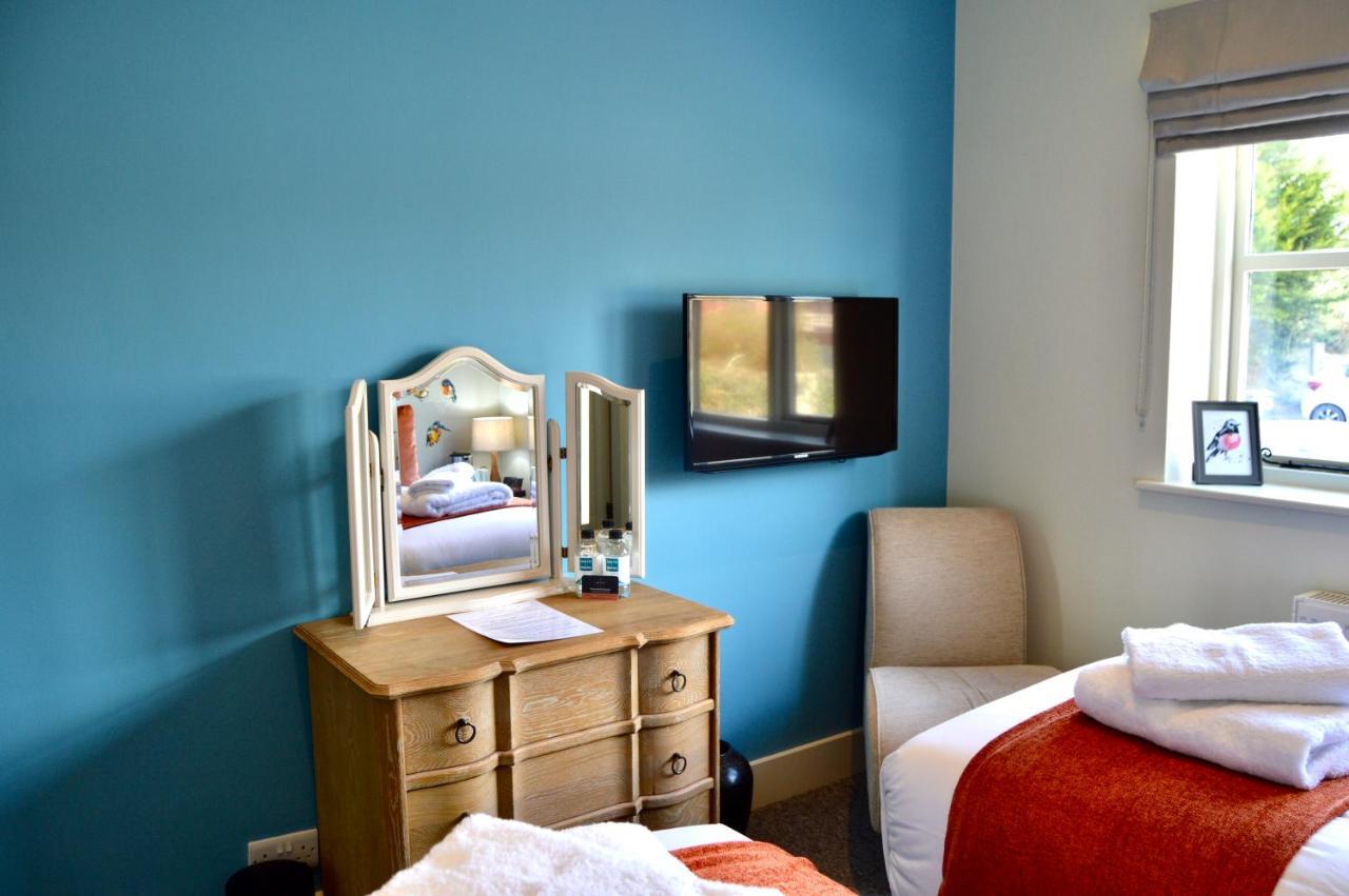 The Nest Hotel & Restaurant Petersfield Esterno foto