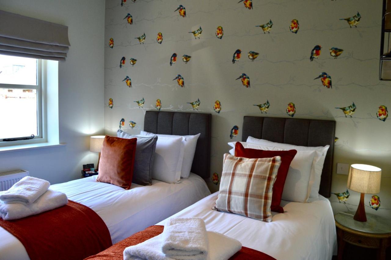 The Nest Hotel & Restaurant Petersfield Esterno foto