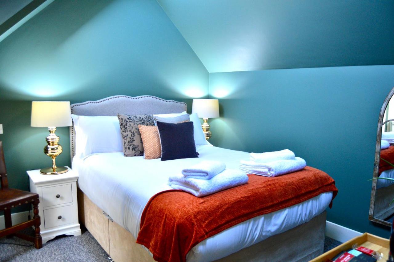 The Nest Hotel & Restaurant Petersfield Esterno foto